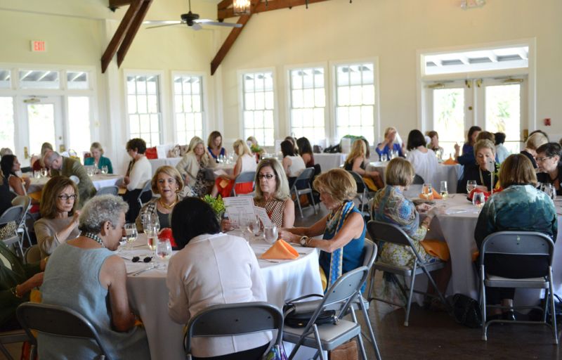 For lunch, guests enjoyed delicious food and good conversation with friends.