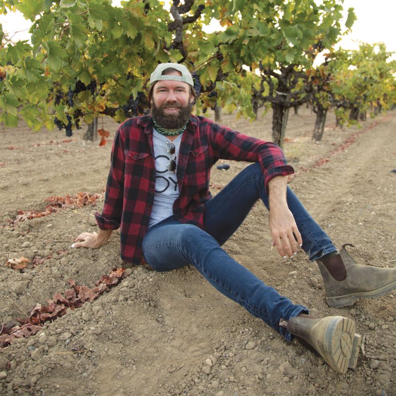 Tarpon Cellar’s varietals include an old vine zinfandel, Russian River gewürztraminer, cabernet sauvignon, and sauvignon blanc, as well as its popular “Cambaro” series.