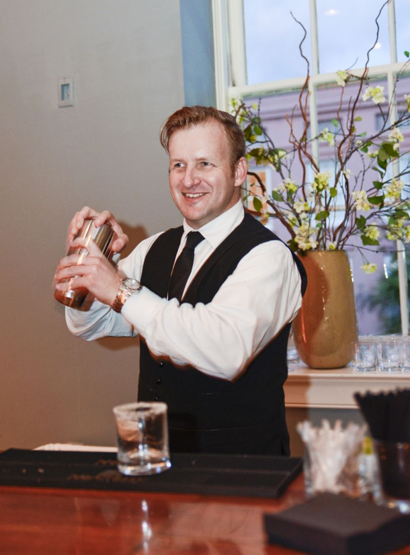 Bartender James Trabet served up some refreshing drinks.