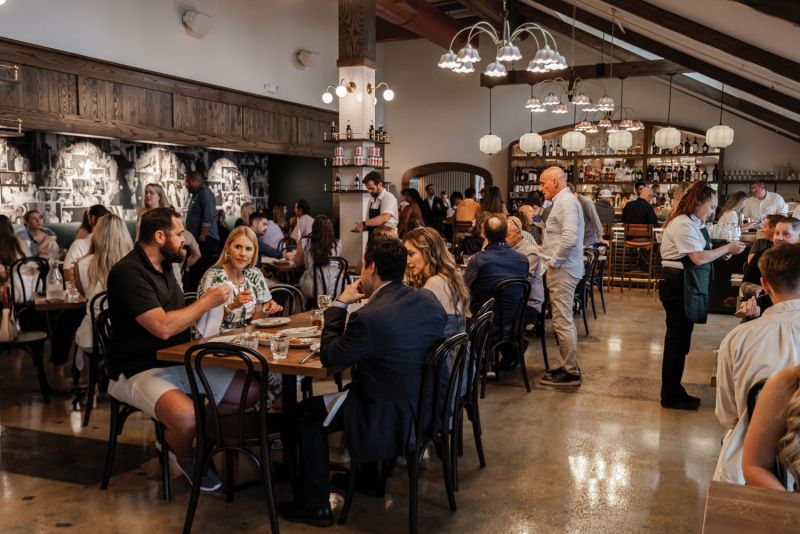 Pelato Charleston dining room