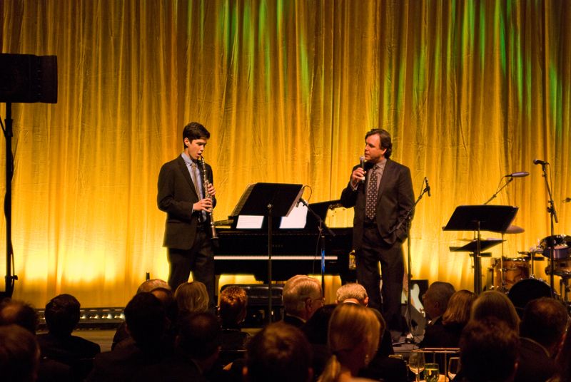 Orchestra Conductor John Kennedy introduces clarinetist Eric Anderson