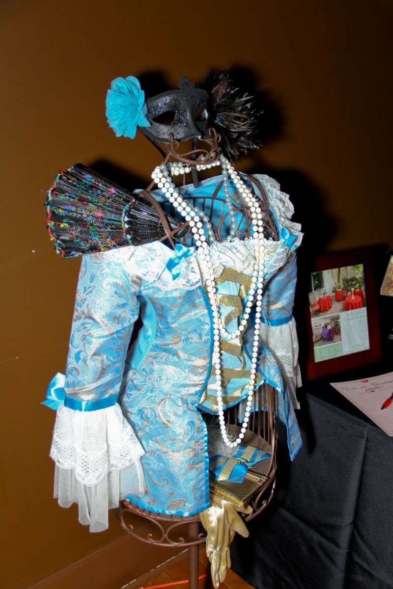 Pièce de Résistance Outfit, designed by Christine Alderman- this piece included a coordinating fan, mask, necklace, jacket, handbag, and gloves.