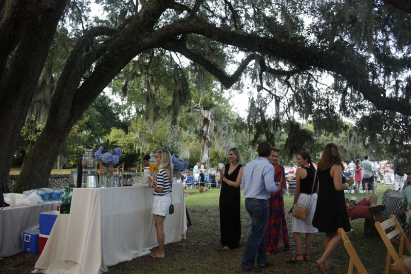 Patrons of Spoleto SCENE lined up for special Basico margaritas, among other libations.