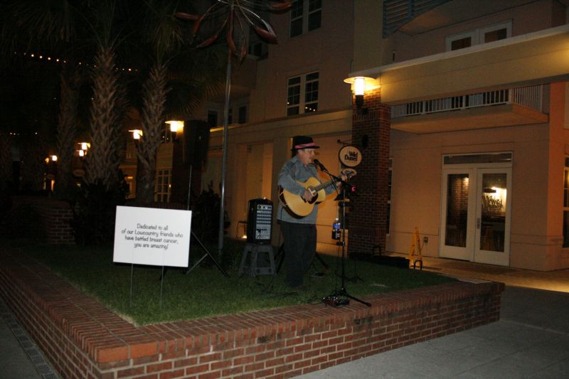 Live music provided a lovely atmosphere