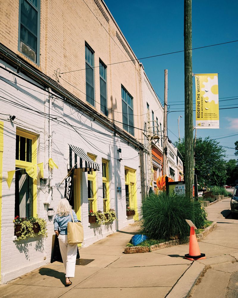 Helene hit the River Arts District (RAD) hard, especially shops and studios at lower elevations beside the French Broad. But the “Upper RAD” blocks are intact, and some have opened new workspaces for displaced artists.